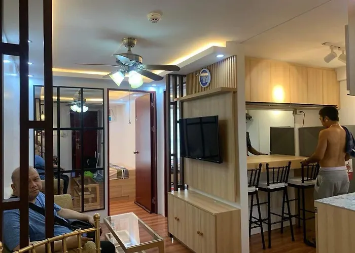 Staycation - Dela Fuente Manille